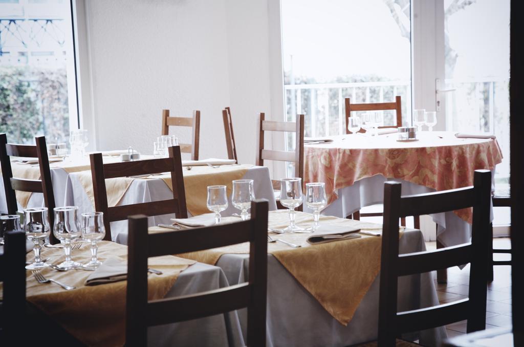 La Roseraie - Hotel & Restaurant Fontenay-aux-Roses Ngoại thất bức ảnh
