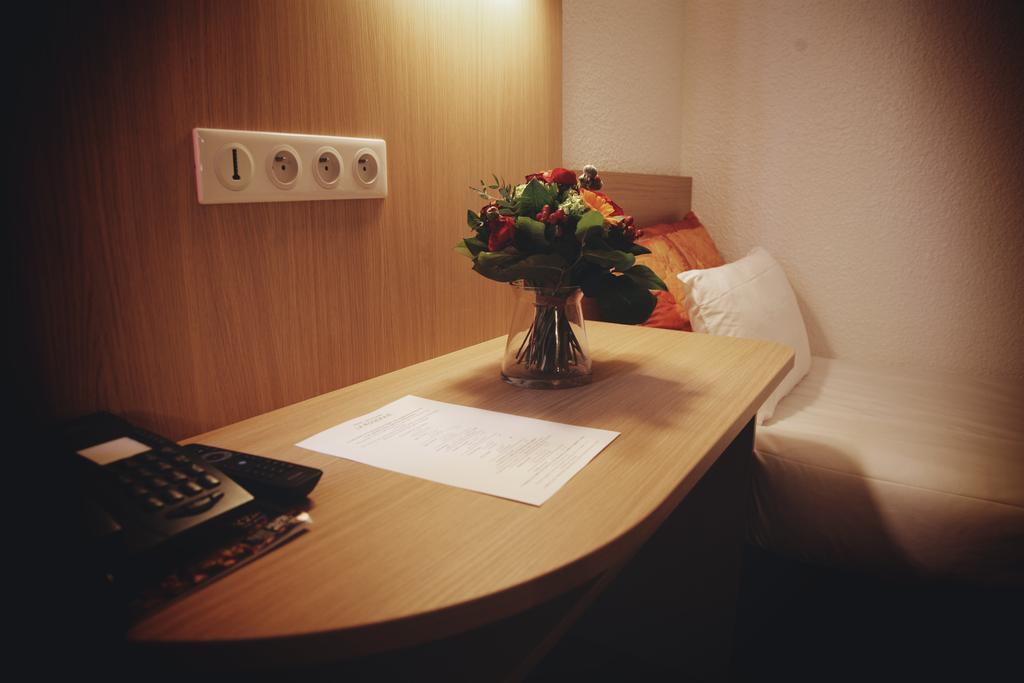 La Roseraie - Hotel & Restaurant Fontenay-aux-Roses Phòng bức ảnh